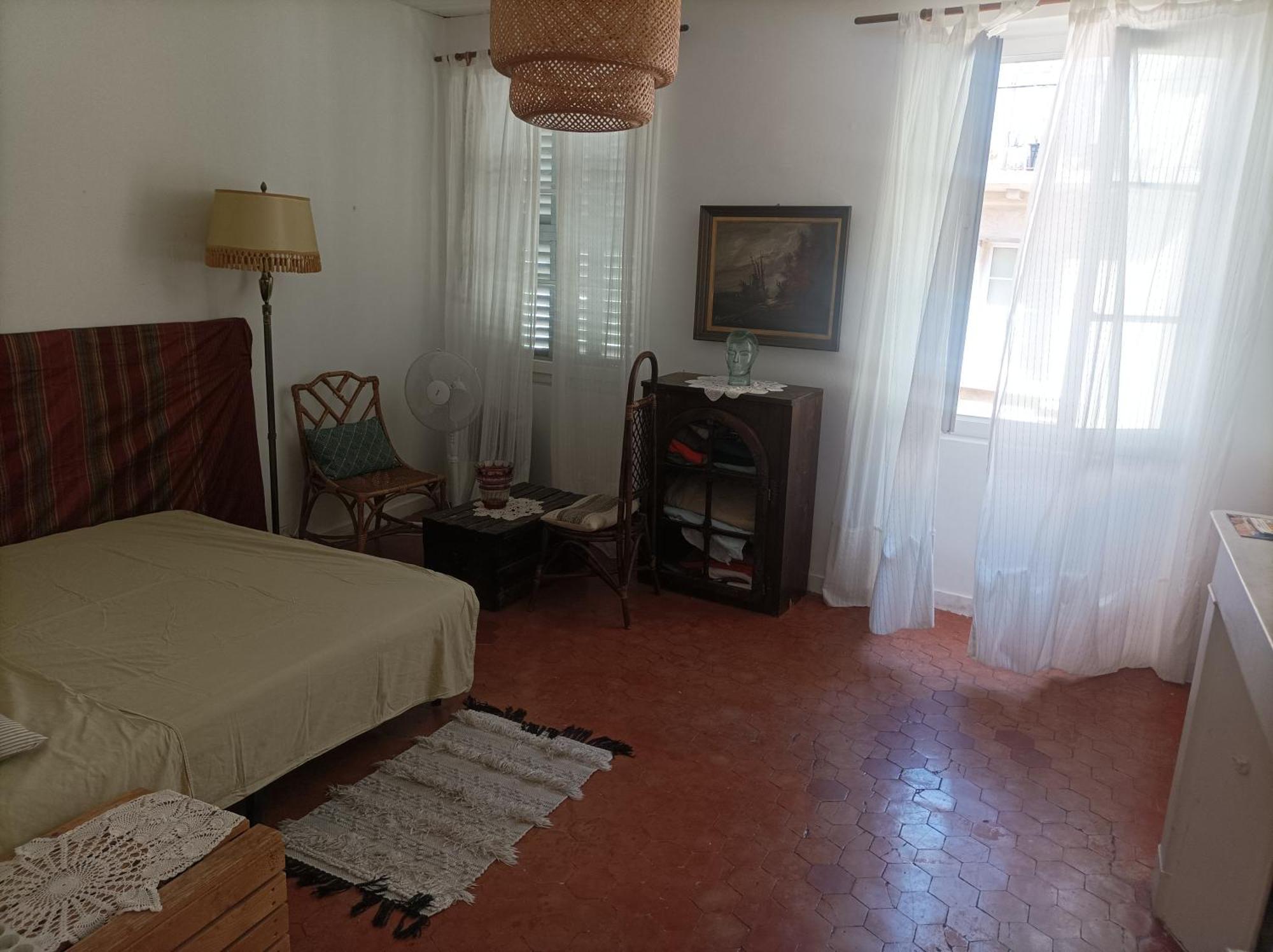 Jolie Chambre Dans Appartement Cosy En Plein Centre Marseille Luaran gambar